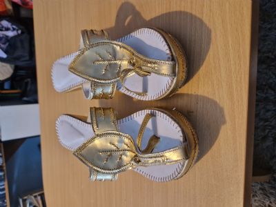Sljes annonser